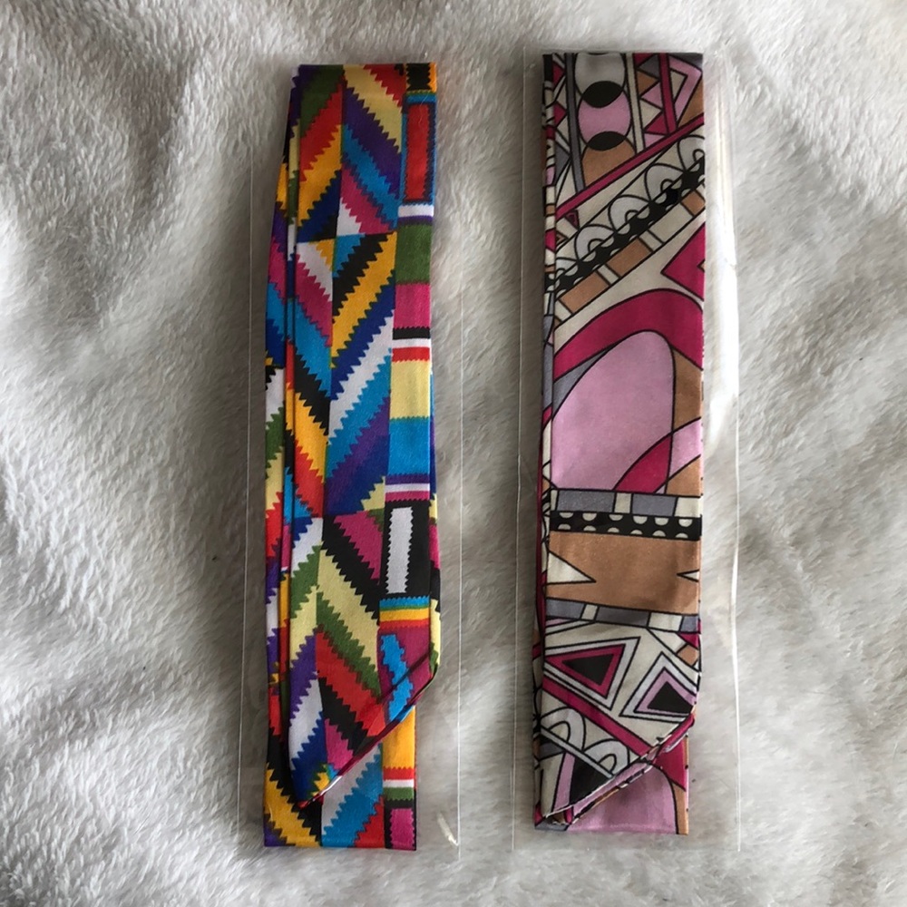 NEW in package 2 unbranded bag twillies or ponytail scarves